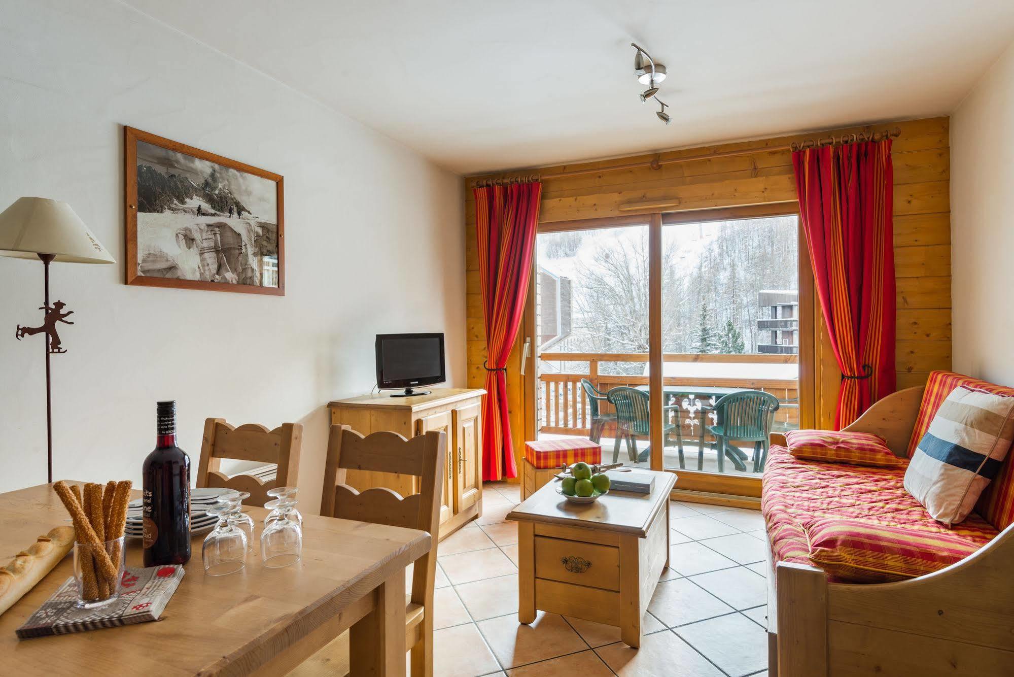 Lagrange Vacances Le Hameau Du Rocher Blanc Serre Chevalier Luaran gambar