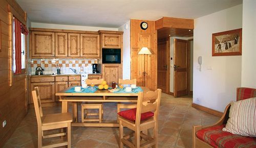 Lagrange Vacances Le Hameau Du Rocher Blanc Serre Chevalier Luaran gambar